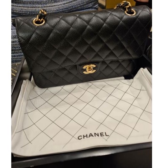 [Chanel Boutique Receipt] Chanel Medium caviar classic Black...