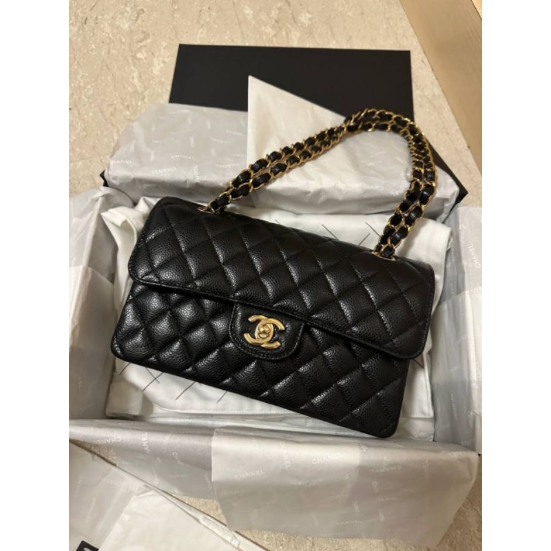 Chanel Classic Small Flap Bag in Black / GHW
