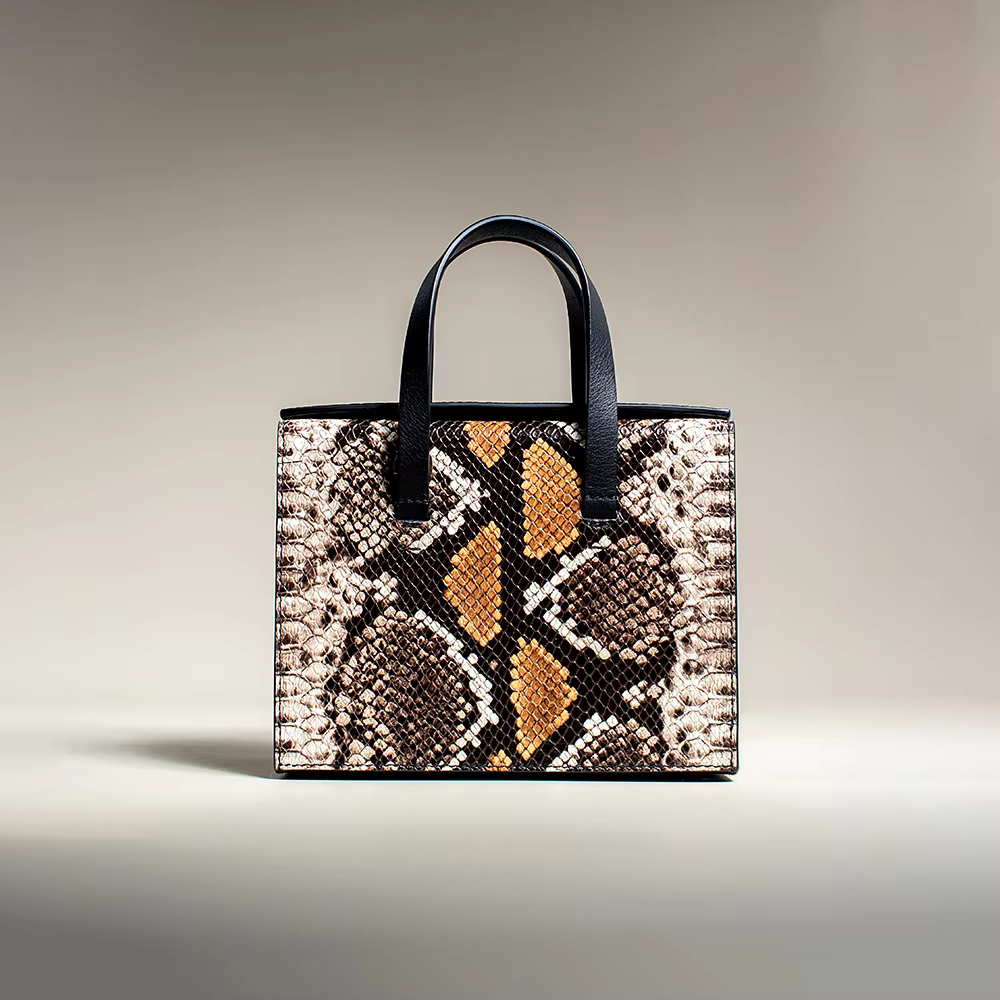 #FFOOOO Genuine Leather Embossed Shiny Serpentine Shoulder B...