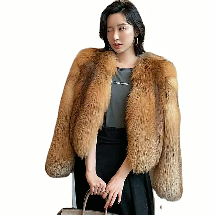In winter 2022, the new imported whole-skin fox fur coat wom...